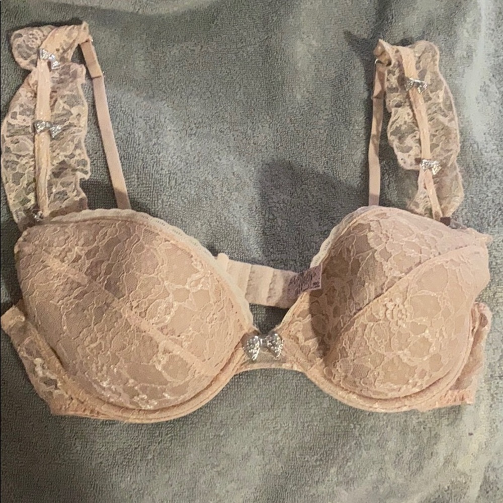 Victoria Secret “Sexy Little Things” Edition!